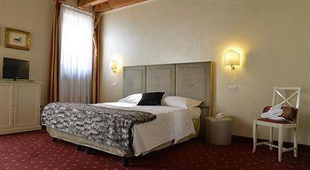 Franciscus Hotel Verona Exterior photo